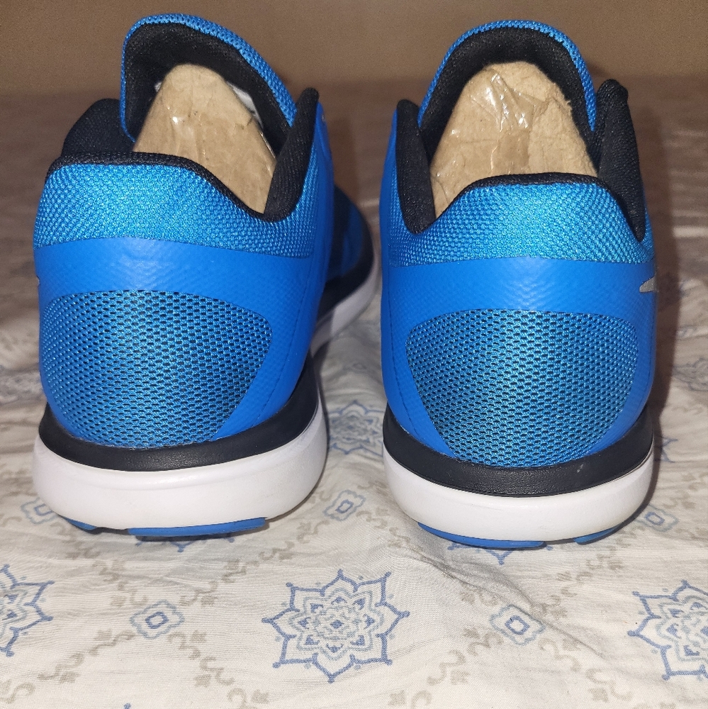 SOLD!!!!Nike Flex 2016 RN Mens Size 7.5 Blue Athletic Running Shoes Sneakers - Picture 2 of 11